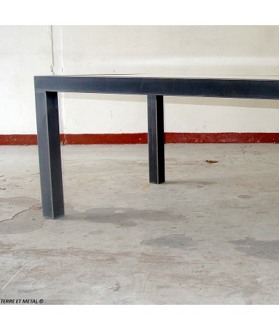 TABLE LOFT AVEC PLATEAU EN ACIER DE COULEUR