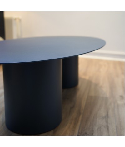 Table basse ovale mali couleur en métal