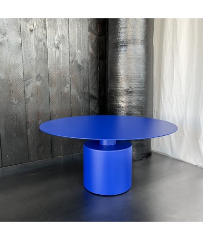 table basse ronde en métal pétra couleur outremer
