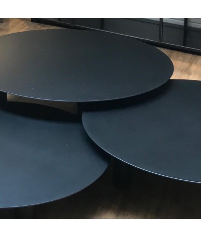 tables basses rondes en métal bora bora couleur charbon