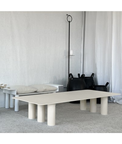 Table basse en métal TAGA couleur coton perlé
