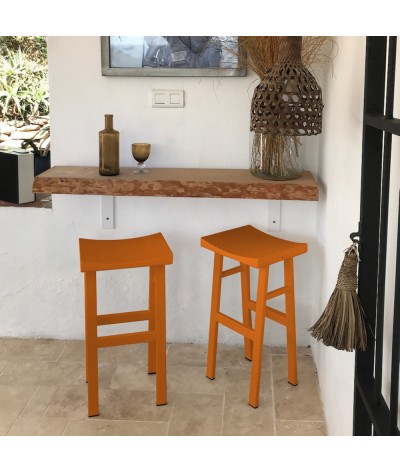 tabouret de bar en métal Ibiza couleur sanguine RAL 2001