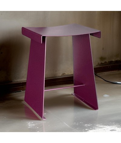 tabouret zante en métal couleur bordeaux
